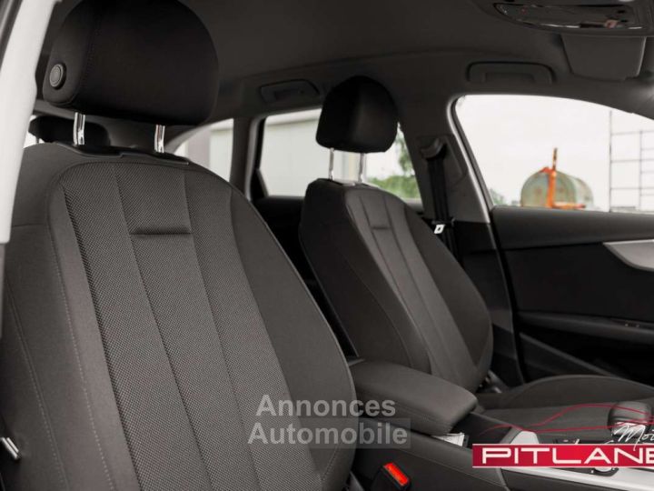 Audi A4 Avant 35 TFSi S-tronic LED Drive Select - 12