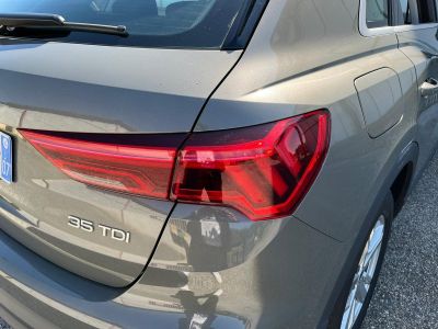 Audi Q3 TDI 150 ch S tronic 7 Business line   - 44