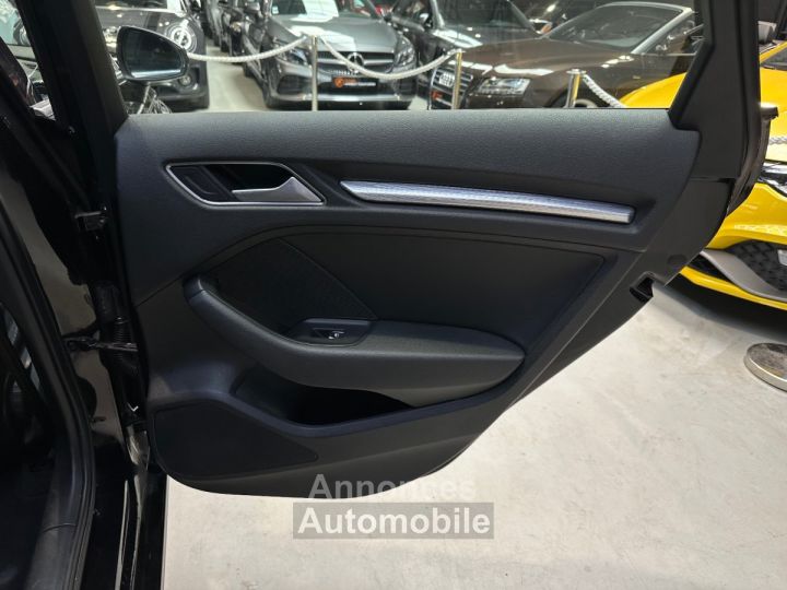 Audi A3 Sportback 14 TFSI COD 150 S tronic 7 Design Luxe - 38