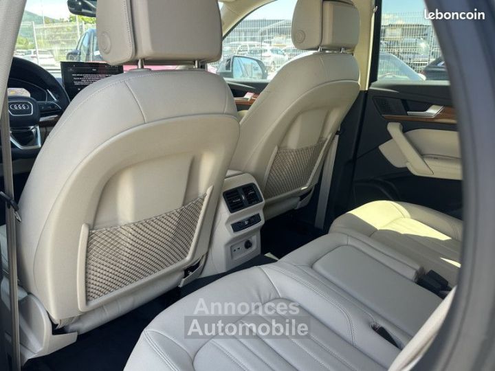 Audi Q5 50 TFSI E 299CH AVUS QUATTRO S TRONIC 7 - 12