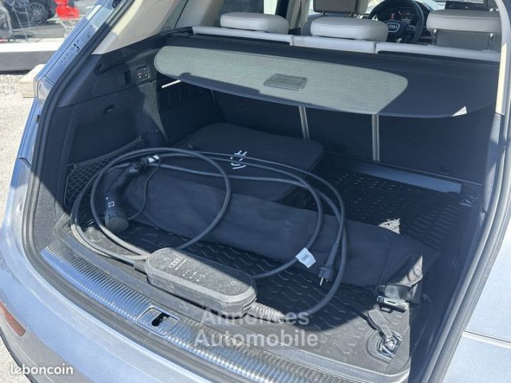 Audi Q5 50 TFSI E 299CH AVUS QUATTRO S TRONIC 7 - 13