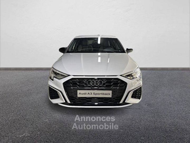 Audi A3 Sportback 45 TFSIe 245 S tronic 6 Competition - 2