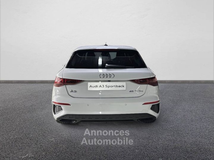 Audi A3 Sportback 45 TFSIe 245 S tronic 6 Competition - 5