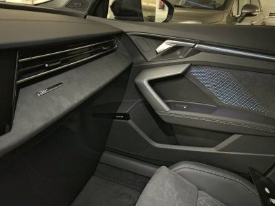 Audi A3 BERLINE Berline 35 TFSI Mild Hybrid 150 S tronic 7 S line   - 14
