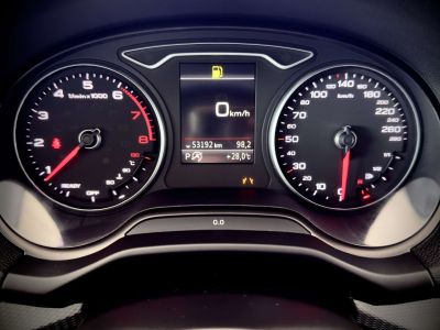 Audi Q2 15TFSI S tronic SPORT-1ERPRO-GPS-CUIR-CAMERA-PDC   - 12