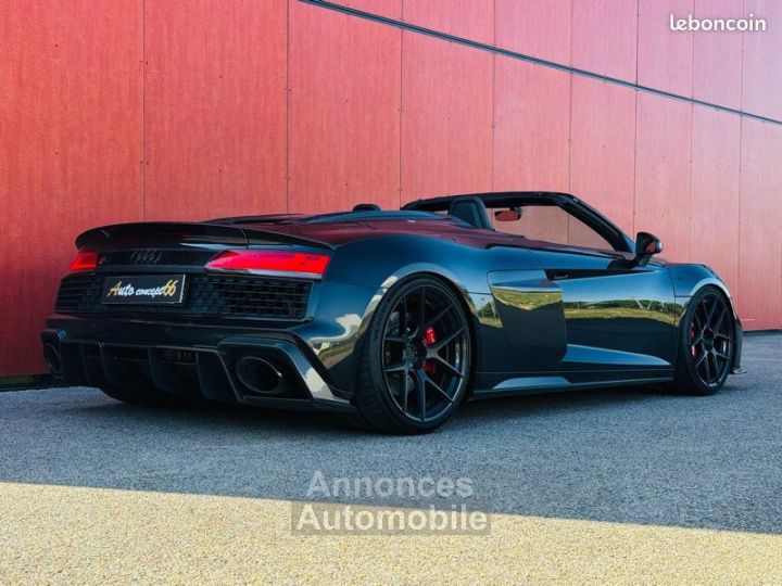 Audi R8 Spyder 52 V10 620 ch - 3