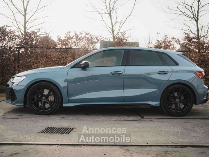 Audi RS3 Sportback 25 TFSI Quattro S tronic - 3