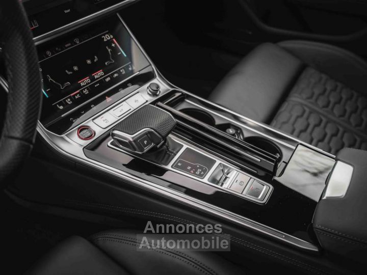 Audi RS6 Avant 40 V8 TFSI Quattro Performance Tiptronic - 23