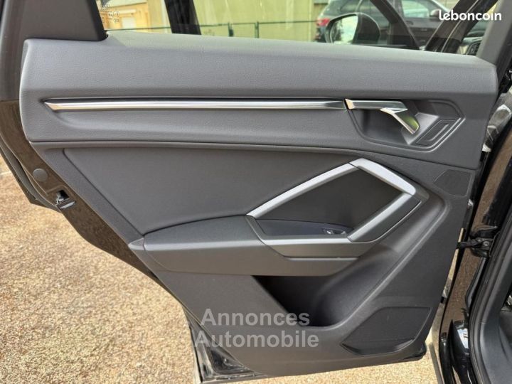 Audi Q3 35 TFSI 150 ch S tronic 7 line - 25