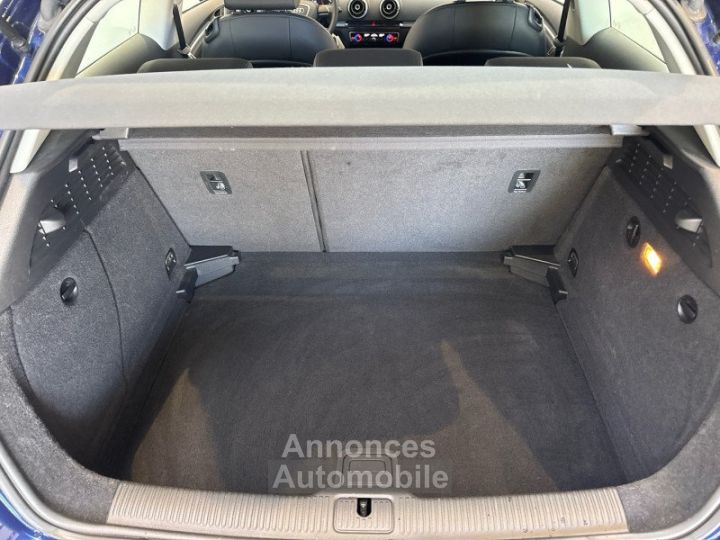 Audi A3 12 TFSI 105CH FAP AMBIENTE 3P - 14