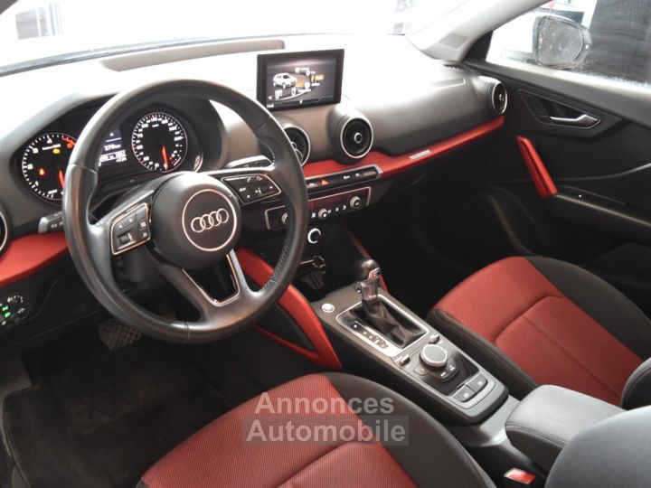 Audi Q2 30 TDI 116 S tronic 7 Sport - 9