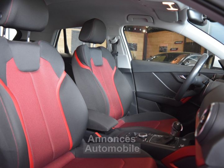 Audi Q2 30 TDI 116 S tronic 7 Sport - 13