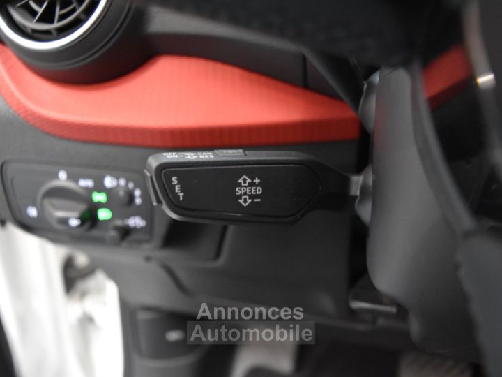 Audi Q2 30 TDI 116 S tronic 7 Sport - 21