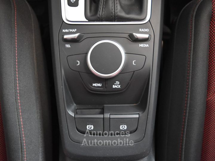 Audi Q2 30 TDI 116 S tronic 7 Sport - 27
