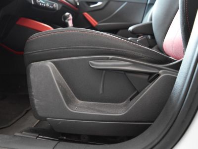 Audi Q2 30 TDI 116 S tronic 7 Sport   - 32