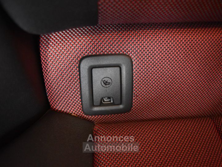 Audi Q2 30 TDI 116 S tronic 7 Sport - 33