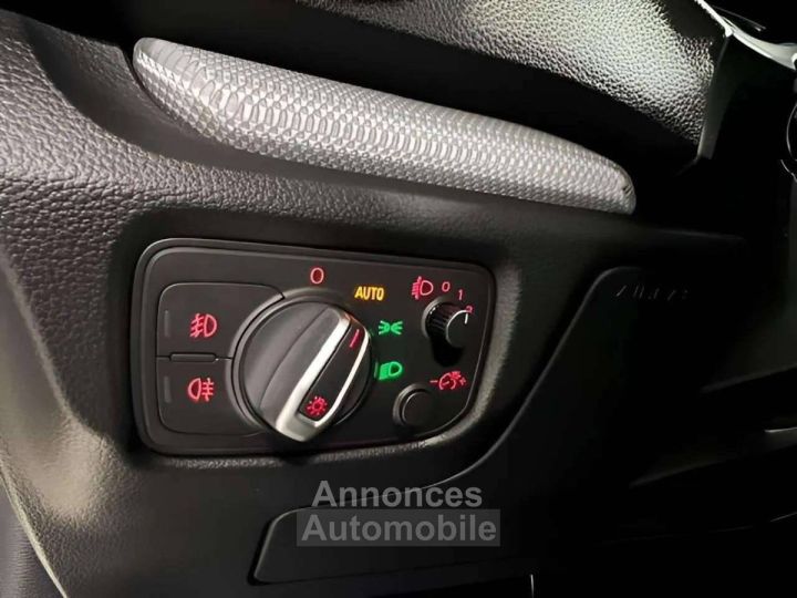 Audi A3 III 16 TDI 105ch FAP Ambiente S tronic 7 - 20