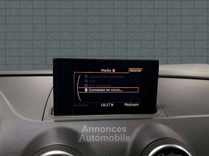 Audi A3 III 16 TDI 105ch FAP Ambiente S tronic 7 - 24