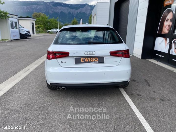 Audi A3 Sportback 20 TDI 150 ADVANCED S-TRONIC BVA - 4