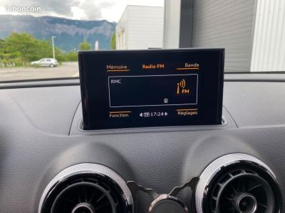 Audi A3 Sportback 20 TDI 150 ADVANCED S-TRONIC BVA   - 17