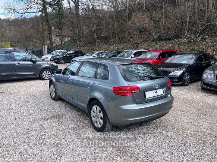 Audi A3 Sportback 16 TDi 105cv 2ème Main - 3
