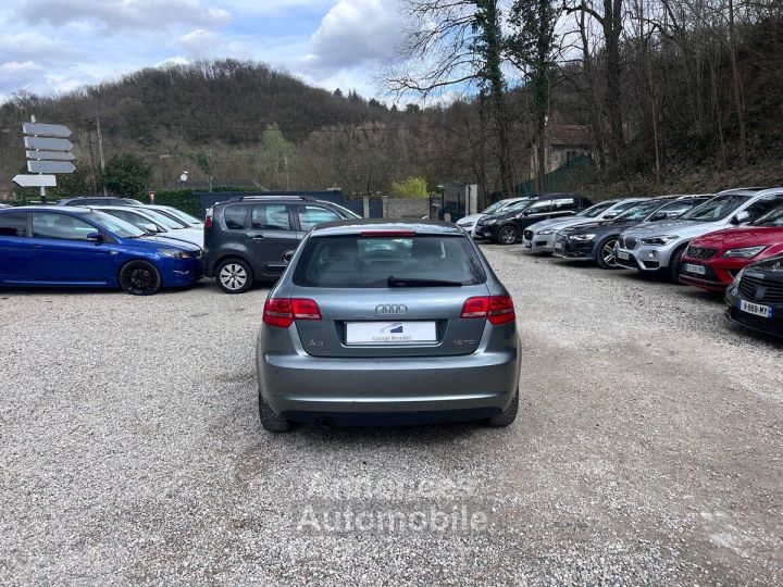 Audi A3 Sportback 16 TDi 105cv 2ème Main - 9
