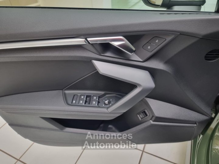 Audi A3 IV (2) SPORTBACK 15 35 TFSI MILD HYBRID 150 S LINE S TRONIC 7 - 15