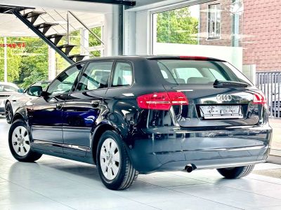 Audi A3 Sportback 16 TDi 105cv 5 PORTES   - 4