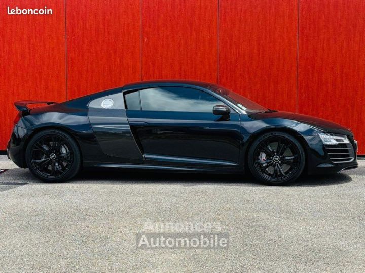 Audi R8 52 FSI V10 550 ch plus s-tronic - 2