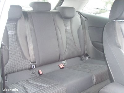 Audi A3 III 16 TDI 105 FAP AMBIENTE   - 9