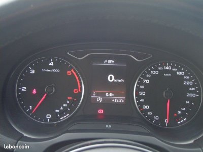 Audi A3 III 16 TDI 105 FAP AMBIENTE   - 14