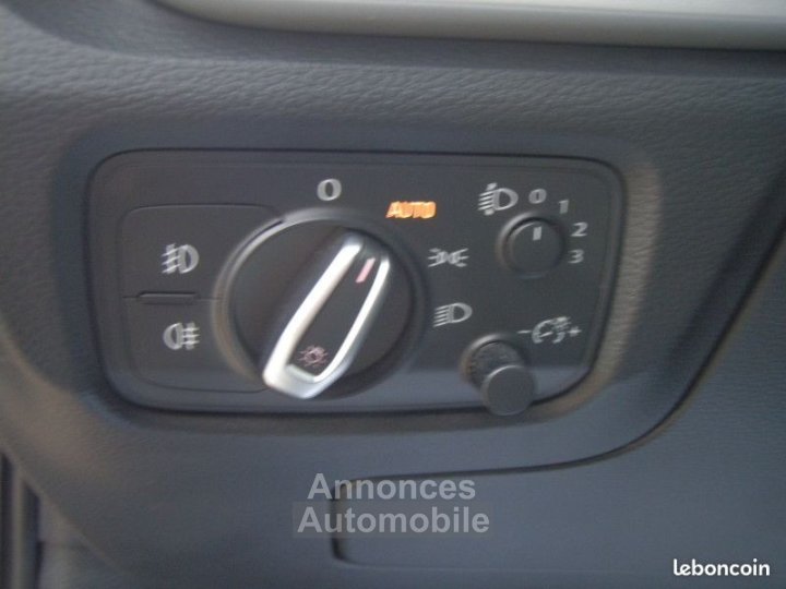 Audi A3 III 16 TDI 105 FAP AMBIENTE - 15