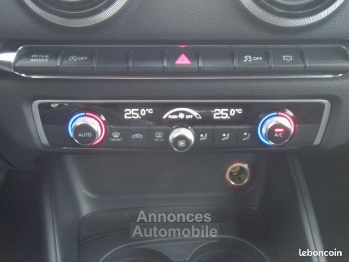 Audi A3 III 16 TDI 105 FAP AMBIENTE - 20