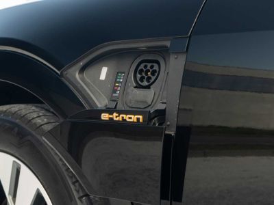 Audi e-tron 50 Quattro S Line PANO Memory ACC BlackPack   - 8