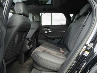 Audi e-tron 50 Quattro S Line PANO Memory ACC BlackPack   - 11