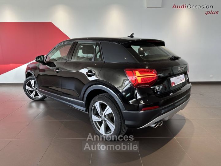 Audi Q2 35 TFSI COD 150 S tronic 7 Design Luxe - 6