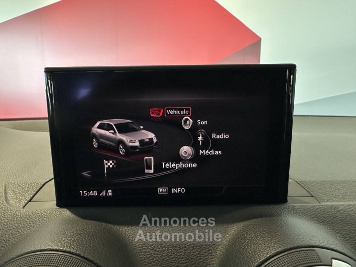 Audi Q2 35 TFSI COD 150 S tronic 7 Design Luxe - 24