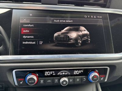 Audi Q3 45 TFSIe 245 ch S tronic 6 S line   - 25