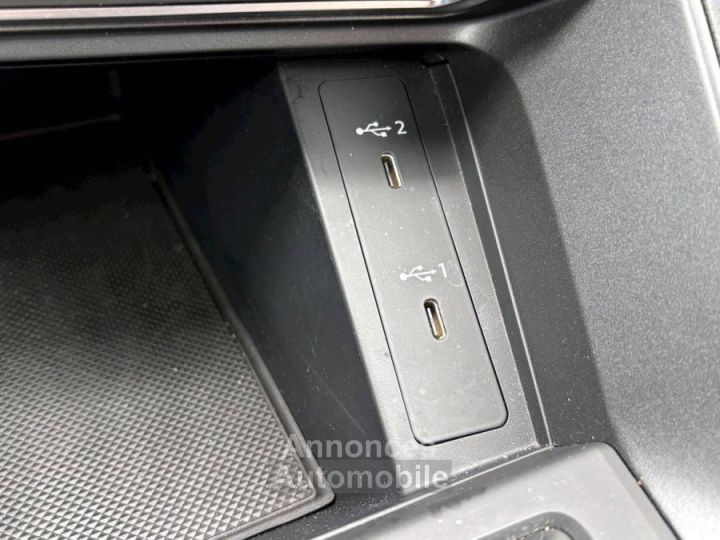 Audi Q3 45 TFSIe 245 ch S tronic 6 S line - 30