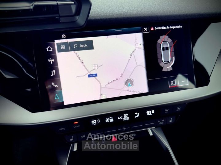 Audi A3 Sportback 10 TFSI S-LINE 1ERPRO COCKPIT CUIR PDC - 13
