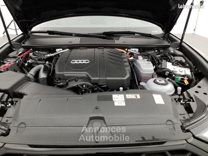 Audi A6 Avant 50 TFSIe 299 ch S tronic 7 Quattro line - 7