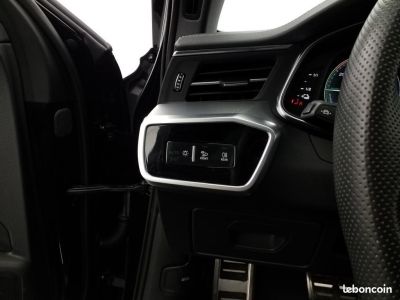 Audi A6 Avant 50 TFSIe 299 ch S tronic 7 Quattro line   - 17