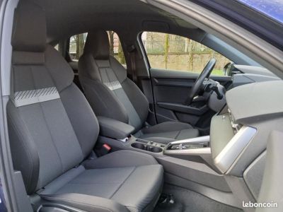 Audi A3 BERLINE 20 TDI 116ch S-TRONIC %2B4 Roues Hiver Attelage démontable Sièges AV Chauffants   - 12