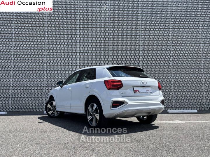 Audi Q2 35 TFSI 150 S tronic 7 Design Luxe - 4