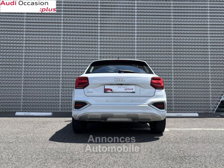 Audi Q2 35 TFSI 150 S tronic 7 Design Luxe - 5