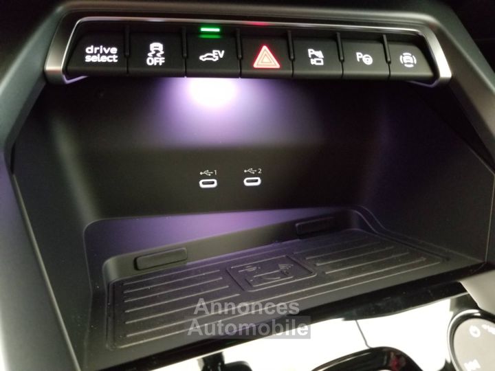 Audi A3 ALLSTREET Allstreet 40 TFSI e Hybride rechargeable 204 S tronic 6 Avus - 16