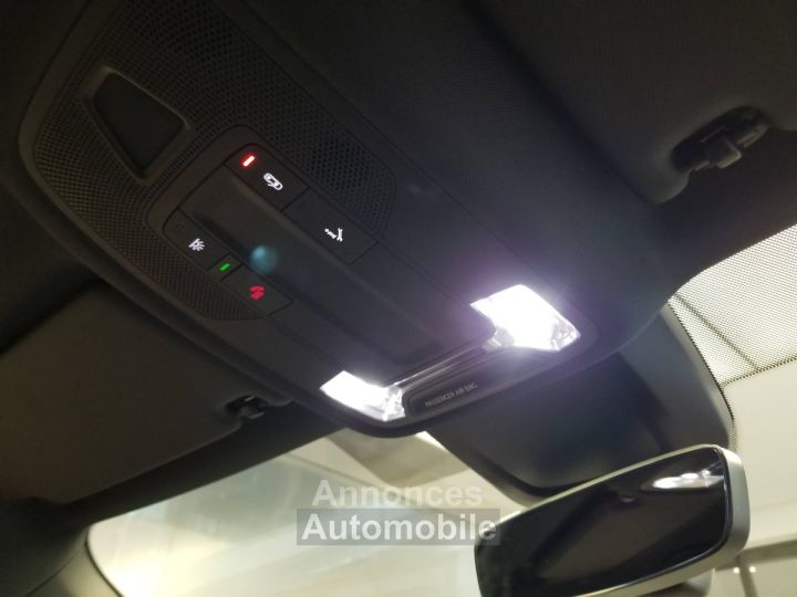 Audi A3 ALLSTREET Allstreet 40 TFSI e Hybride rechargeable 204 S tronic 6 Avus - 40