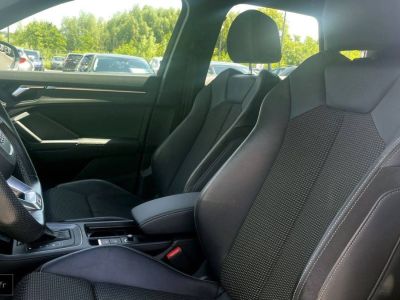 Audi Q3 45 TFSIe 245 ch S tronic 6 S line   - 6