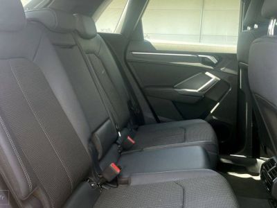 Audi Q3 45 TFSIe 245 ch S tronic 6 S line   - 9