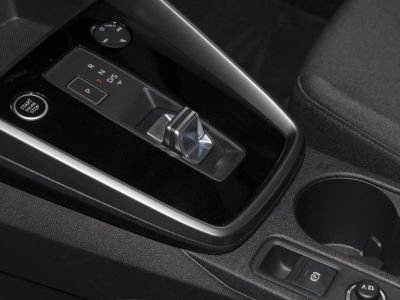 Audi A3 40 TFSIe · 204ch · Hybride Rechargeable · S tronic · Virtual Cockpit · Keyless   - 4